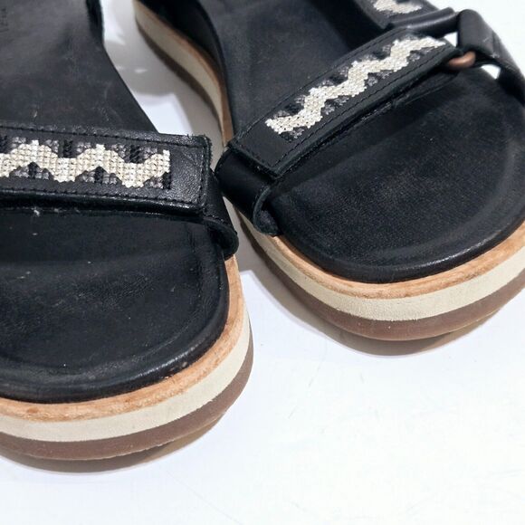 Merrell Women Size 8/39 Juno Adjustable Strap Sandals Black Leather Southwestern - Picture 4 of 8